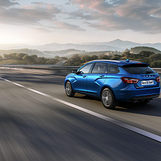 Фото LADA Vesta SW: интерьер и экстерьер автомобиля
