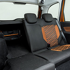 Фото LADA Granta Cross: интерьер и экстерьер автомобиля