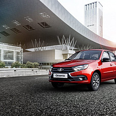 Фото LADA Granta лифтбек: интерьер и экстерьер автомобиля